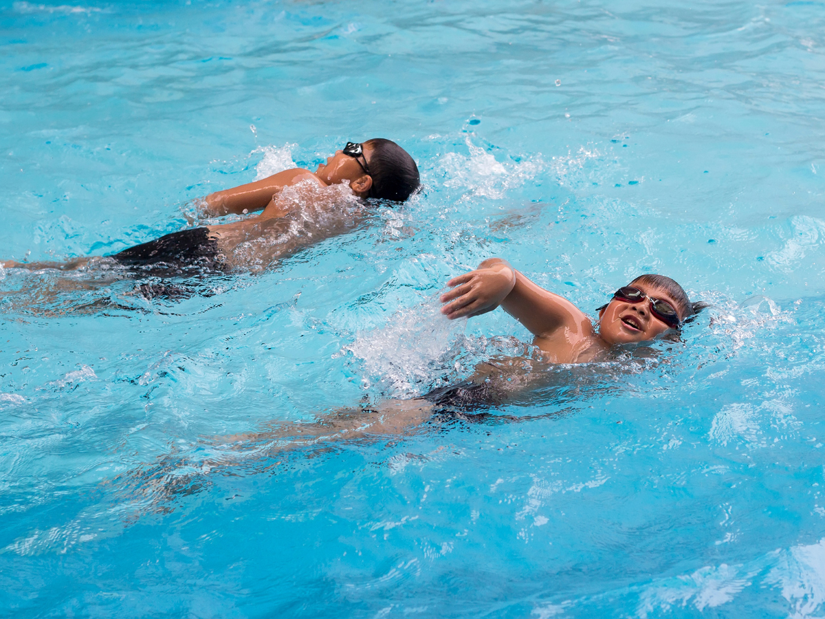 Swimming Lessons & Summer Camps for Kids